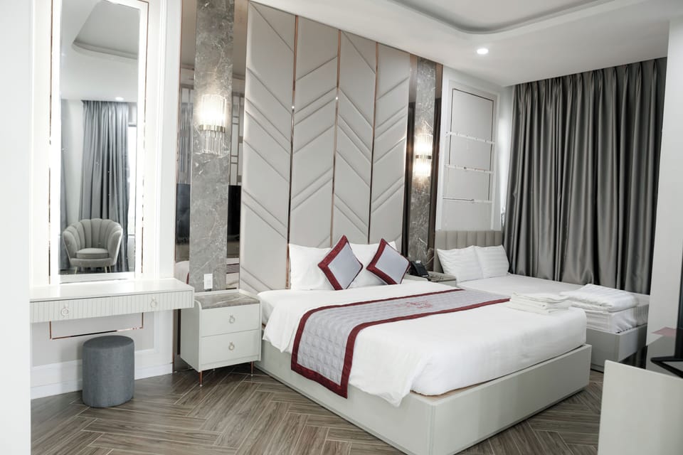 Royal Studio Suite, 1 Bedroom, City View | Minibar, in-room safe, desk, laptop workspace