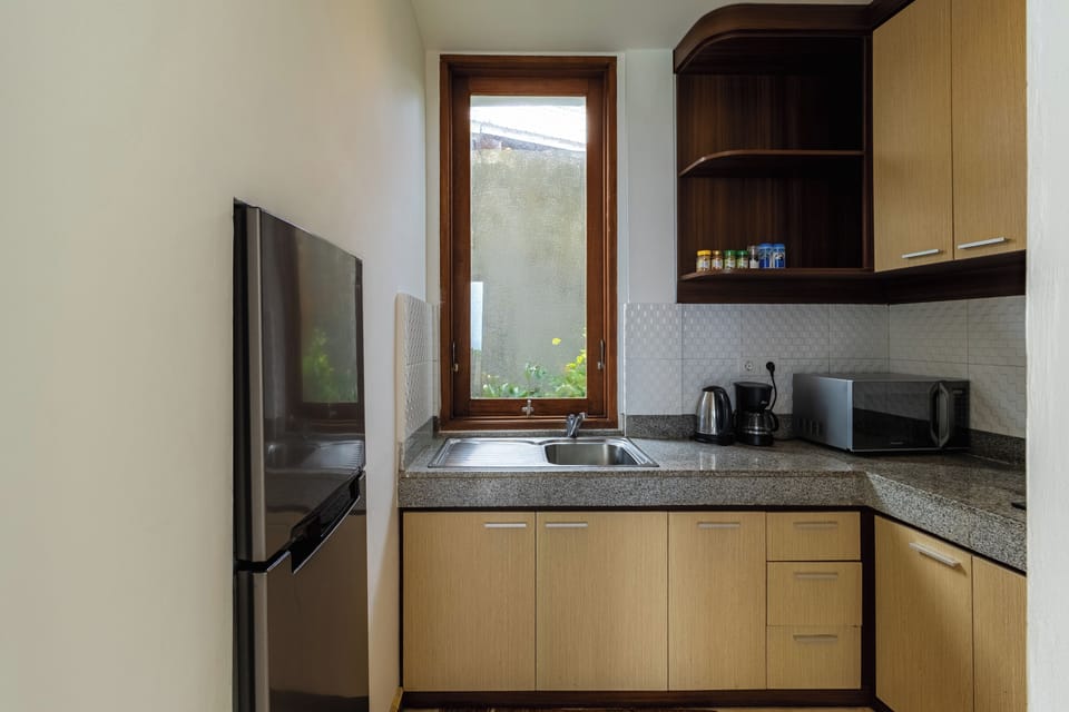 Panoramic Villa | Private kitchen | Fridge, microwave, stovetop, dishwasher