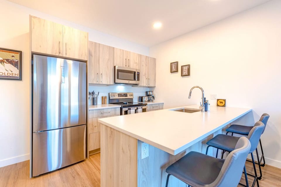 Prepare your meals in our fully equipped kitchen!