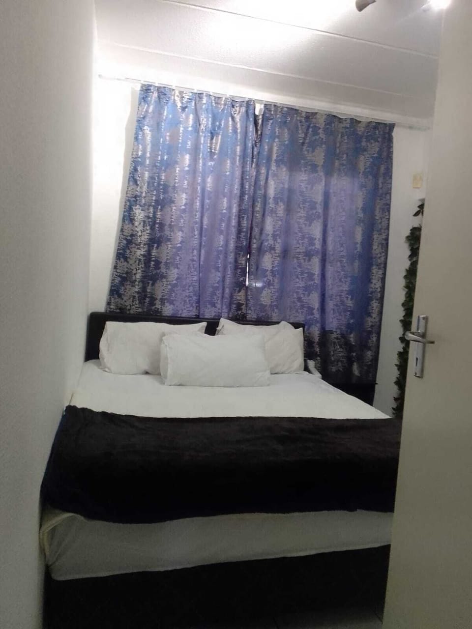 Deluxe Apartment | 1 bedroom, iron/ironing board, free WiFi