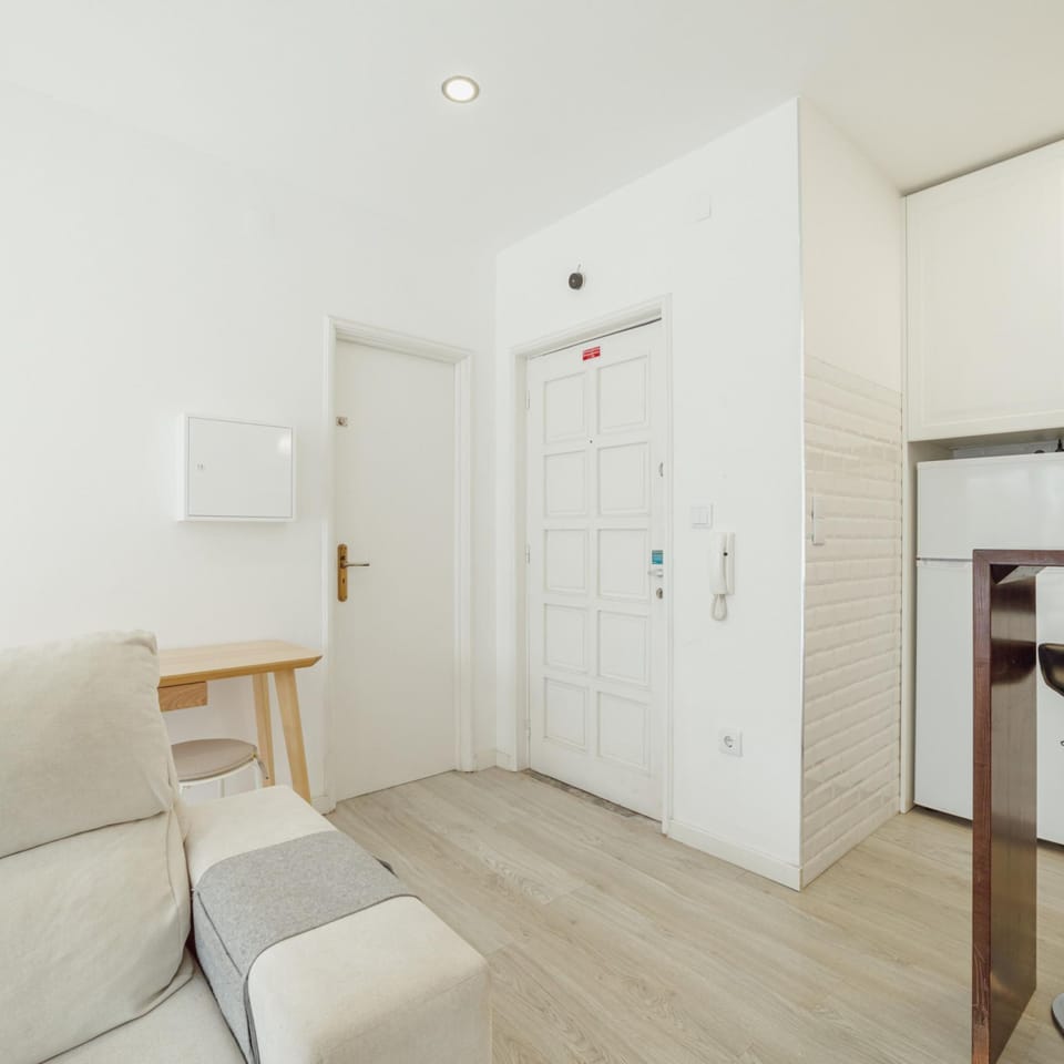 House | 1 bedroom