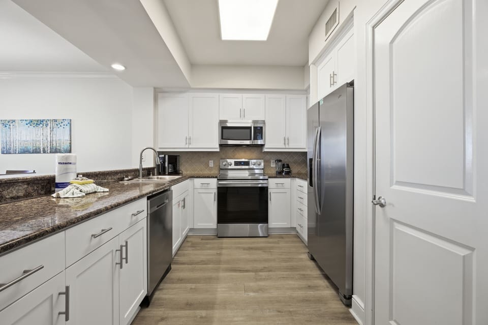 Azure #102 Kitchen