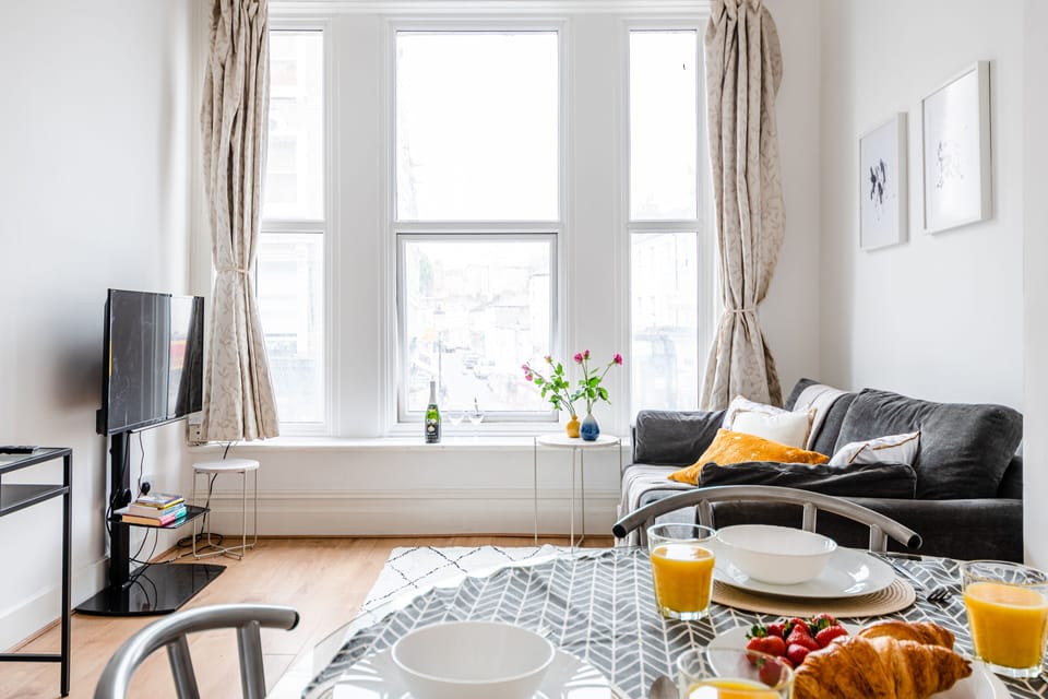 Apartment | Living area | 45-inch Smart TV with digital channels