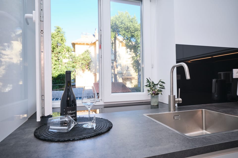 Apartment | Private kitchen | Full-size fridge, oven, stovetop, dishwasher