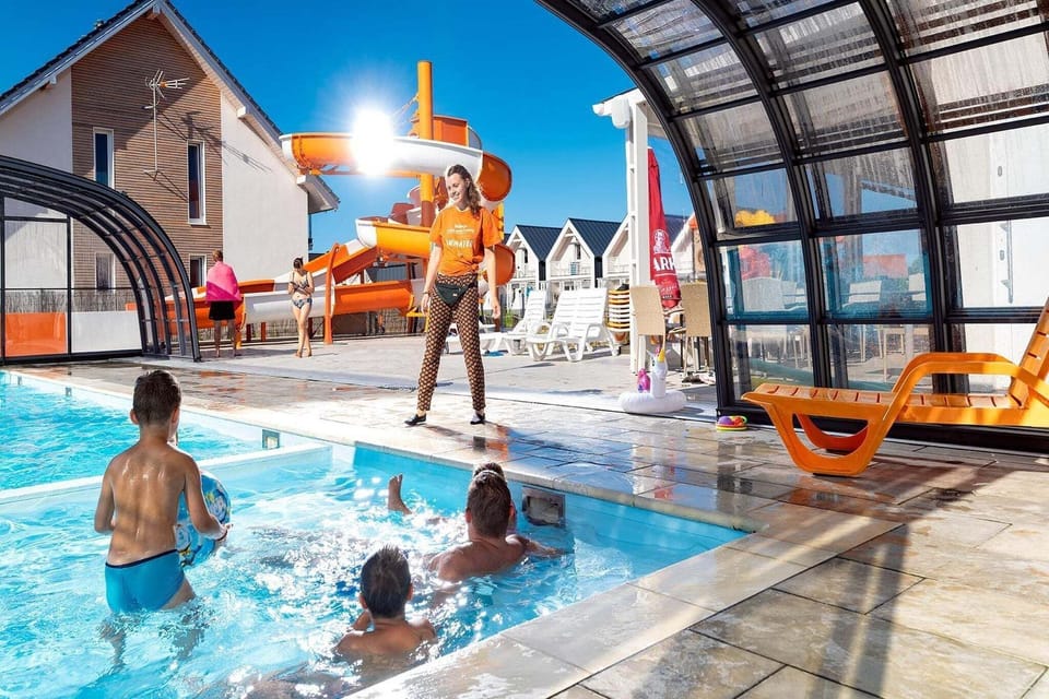 Holiday Home Swimming Pool