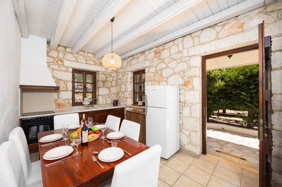 Equipped kitchen