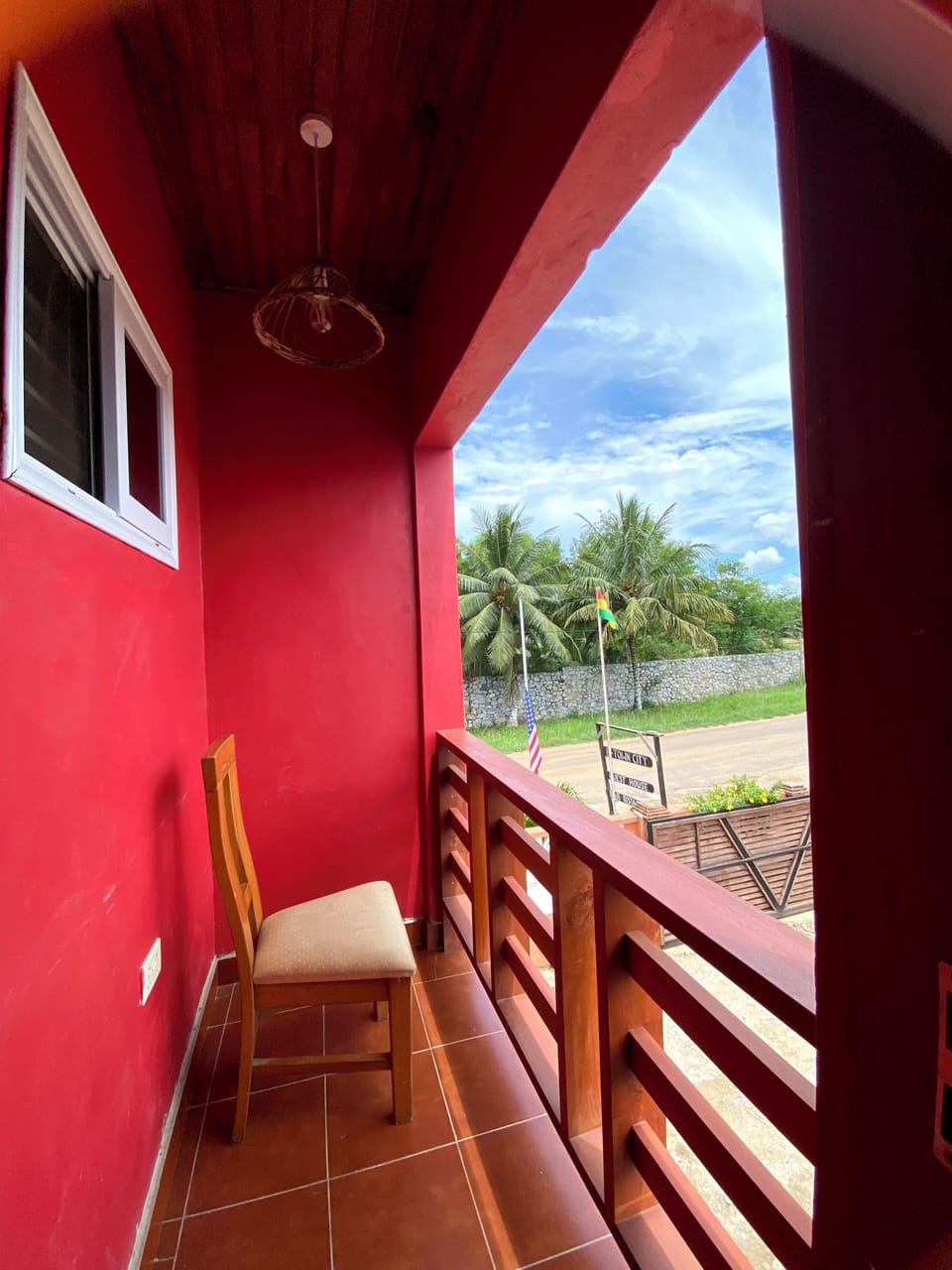E-Town City Guest House Bed and Breakfast in Central Region, Ghana