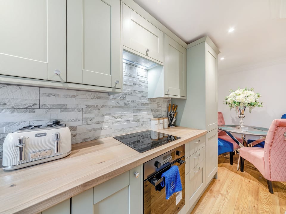 Kitchen | Buttercup Cottage - Ridley House, Yarm