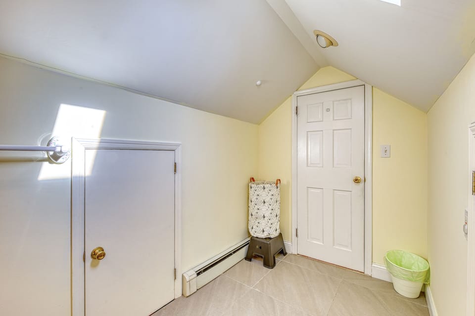 basement
