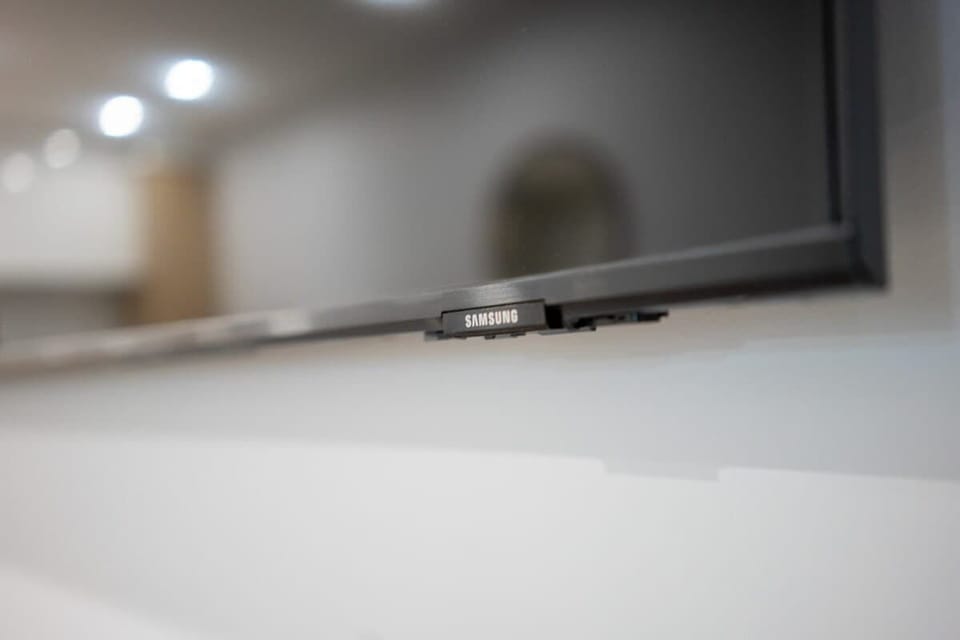 Entertain everyone with access to our complimentary Netflix