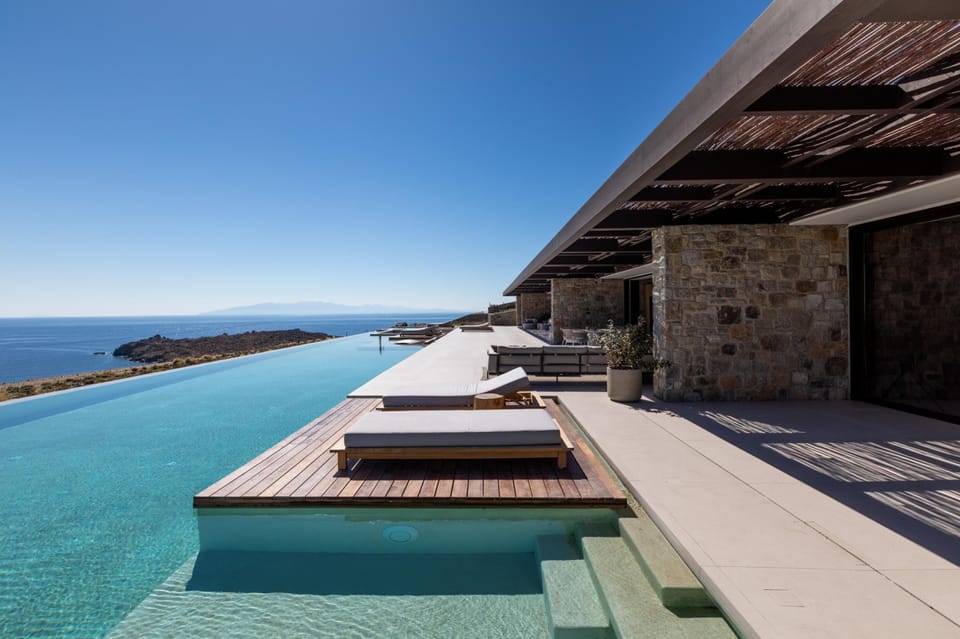 House | 10 bedrooms
