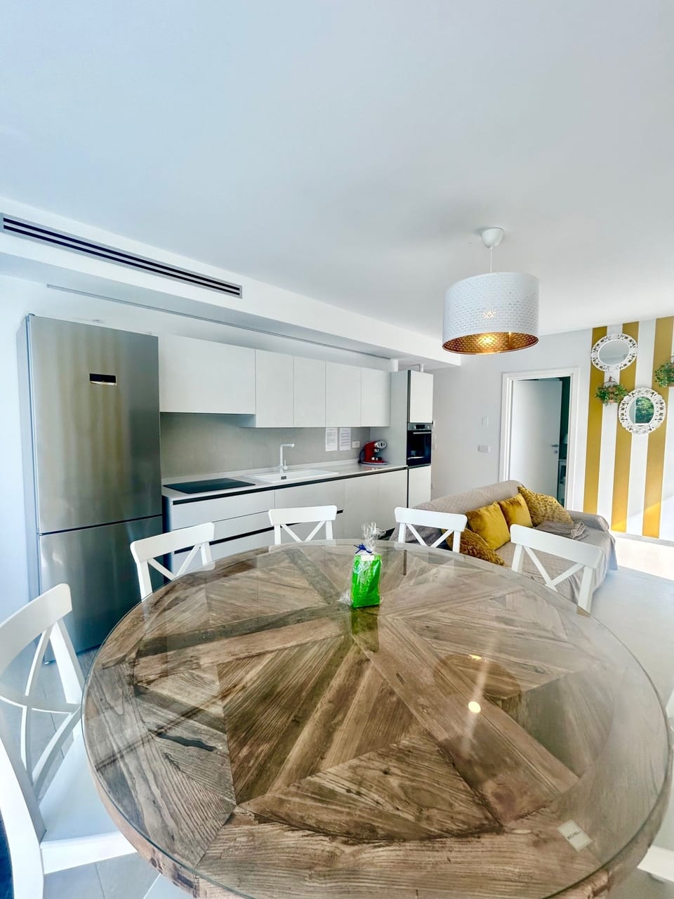 Villa, 4 Bedrooms, Smoking, Private Pool | Dining room