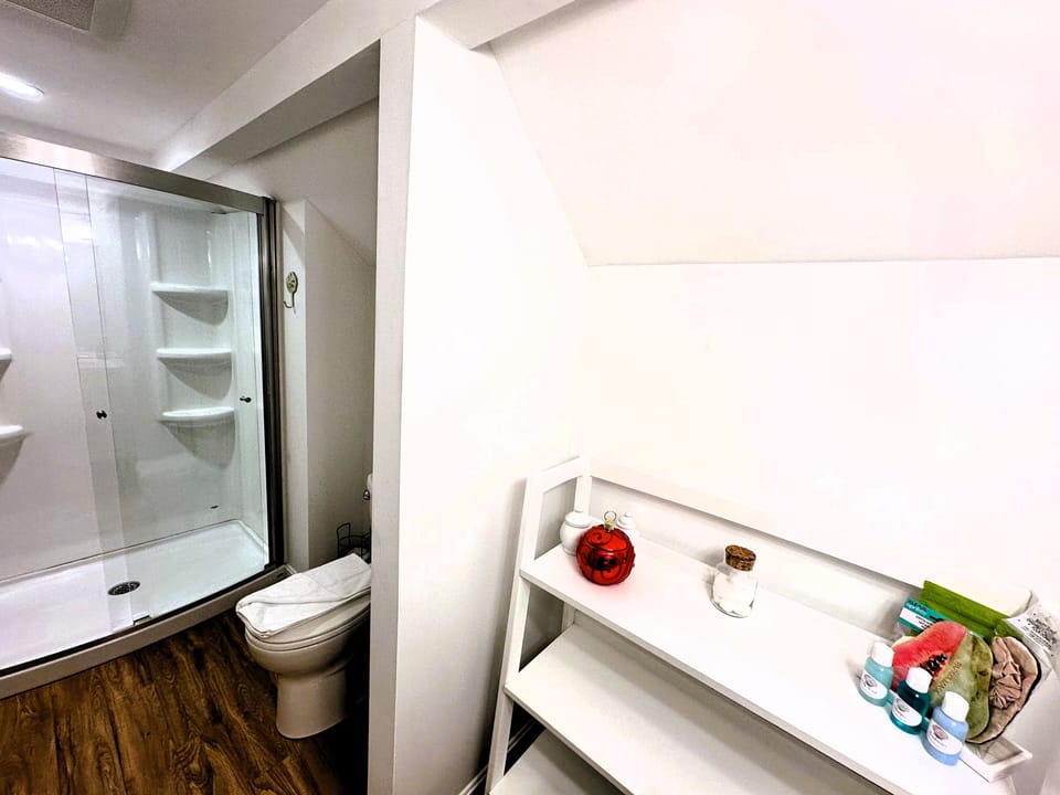 Full bath on main floor