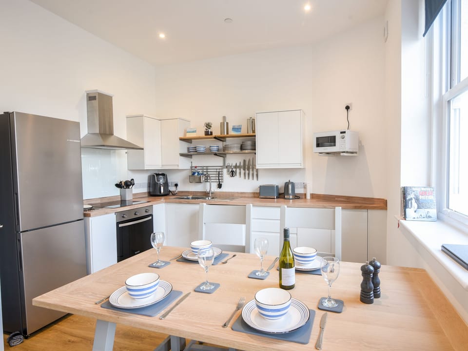 Fridge, dishwasher, electric kettle, toaster