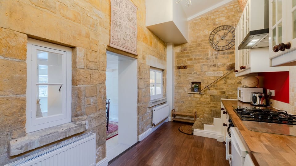 Kitchen, Red Lion Cottage, Bolthole Retreats