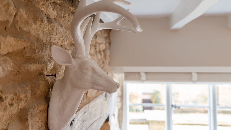 Open Plan Living/Dining, Red Lion Cottage, Bolthole Retreats