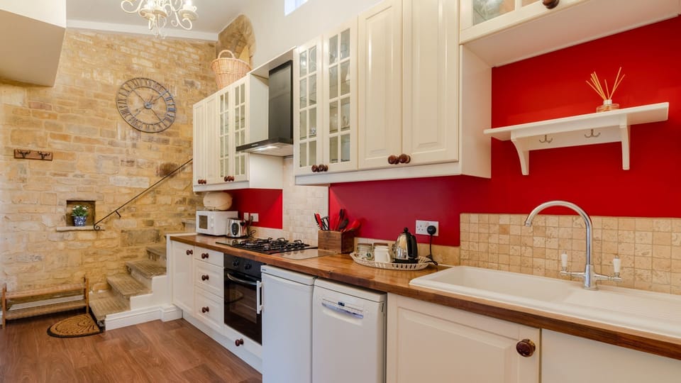 Kitchen, Red Lion Cottage, Bolthole Retreats