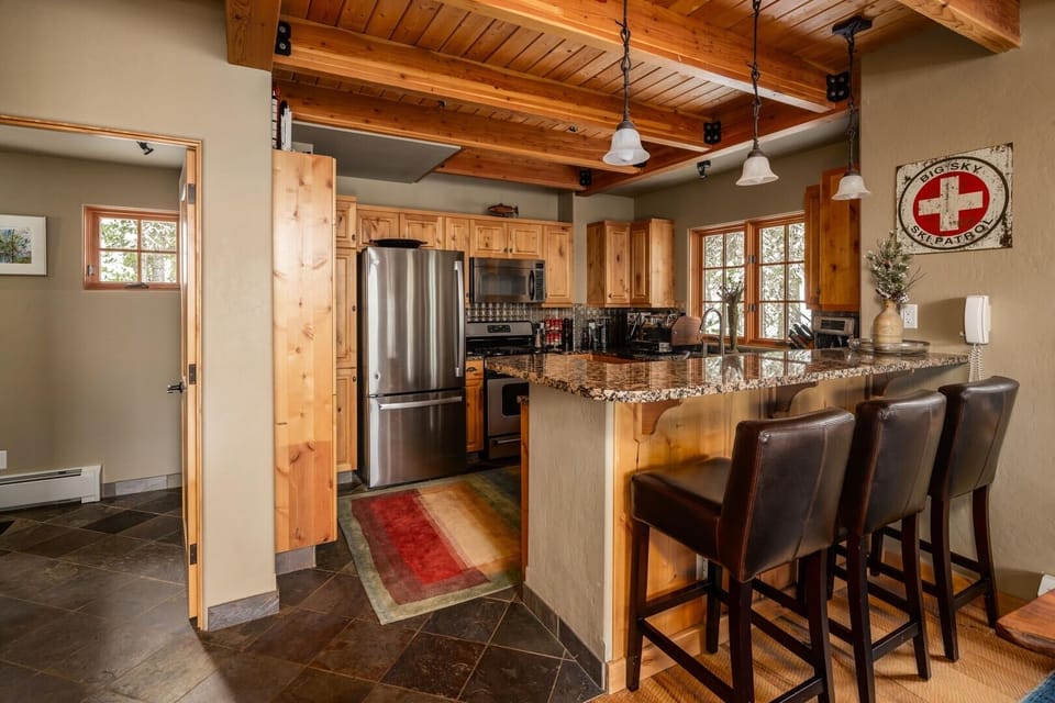 House, 3 Bedrooms | Private kitchen | Coffee/tea maker