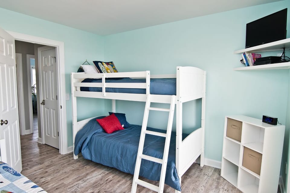 Bunk Room