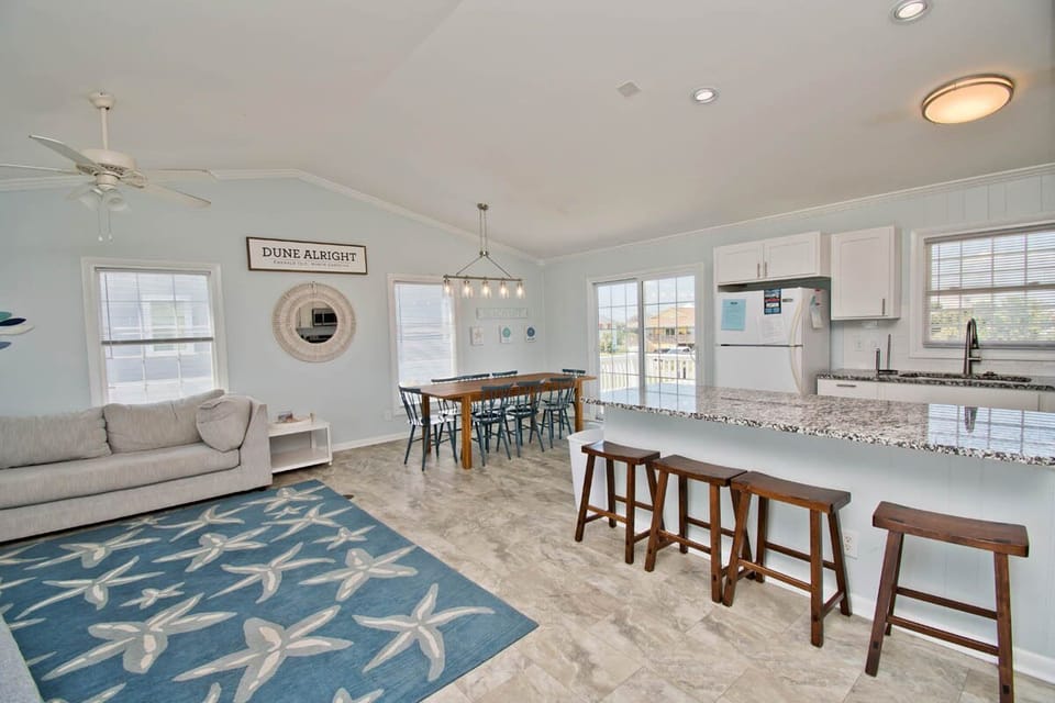 Kitchen/Dining