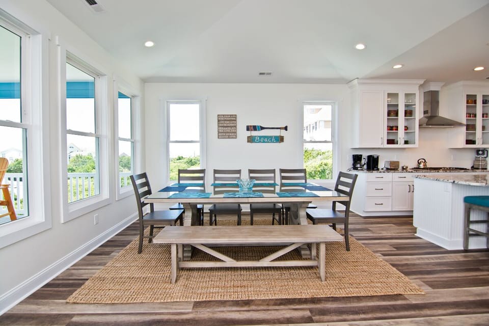 Level Two Dining