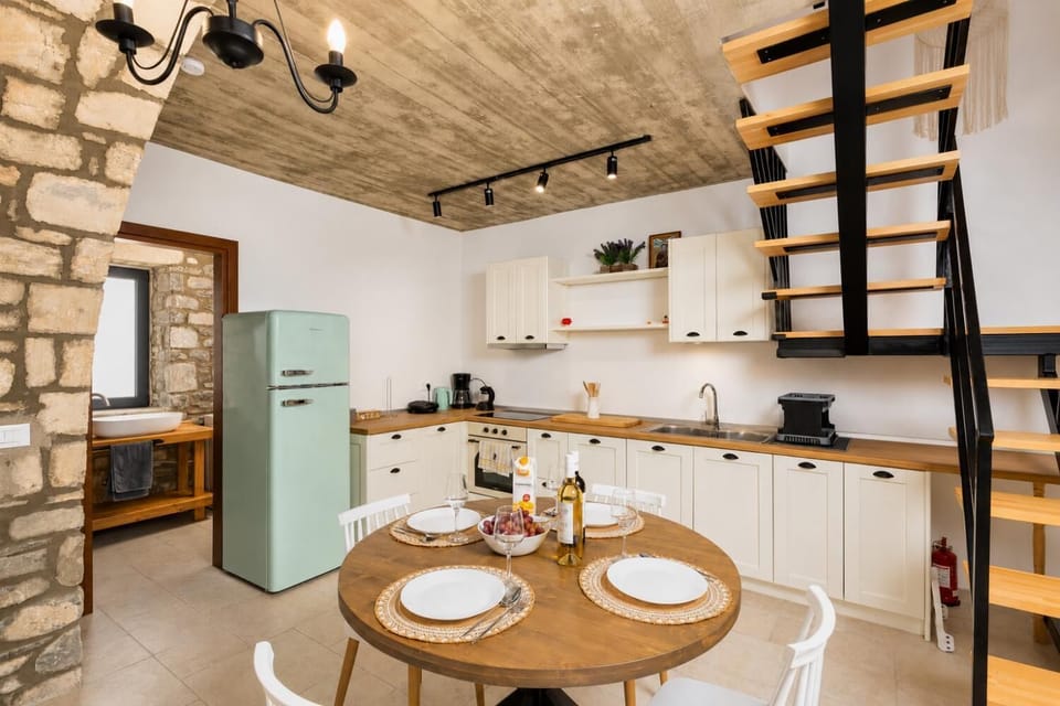 Equipped kitchen