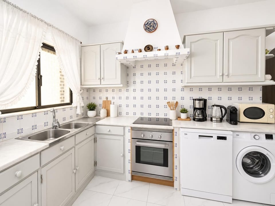 Equipped kitchen