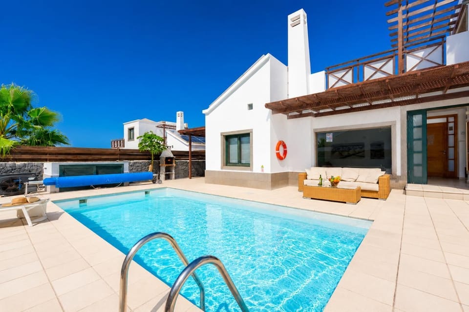 Beautiful villa with private pool and terrace