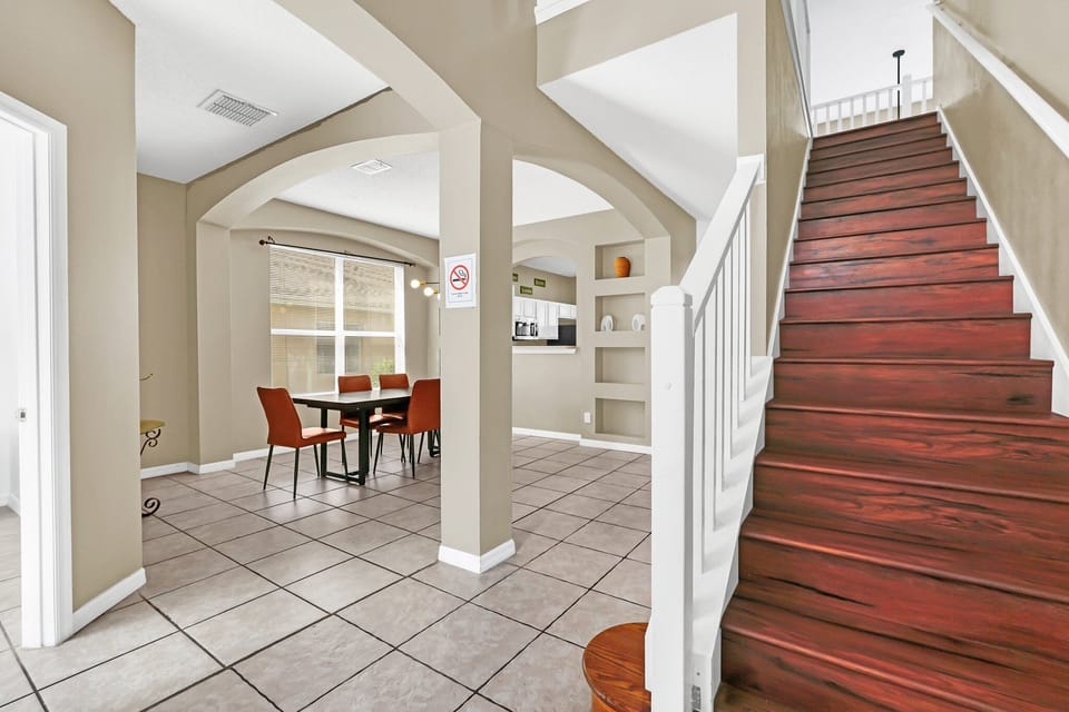 1-web-or-mls-8583-sunrise-key-dr