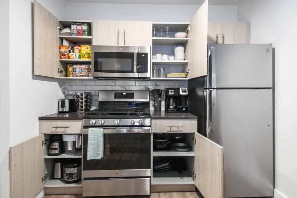 Fully stocked kitchen everything you need to cook 