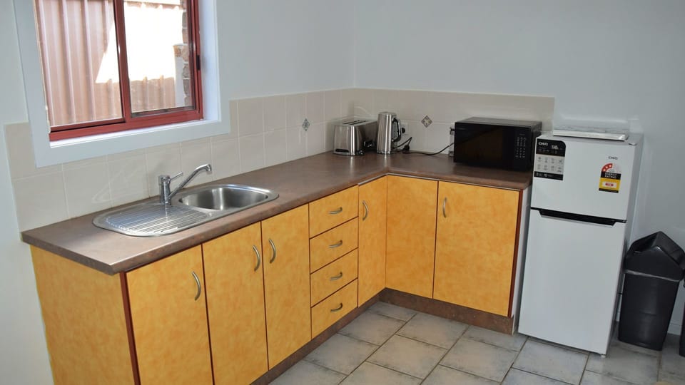 Kitchenet.