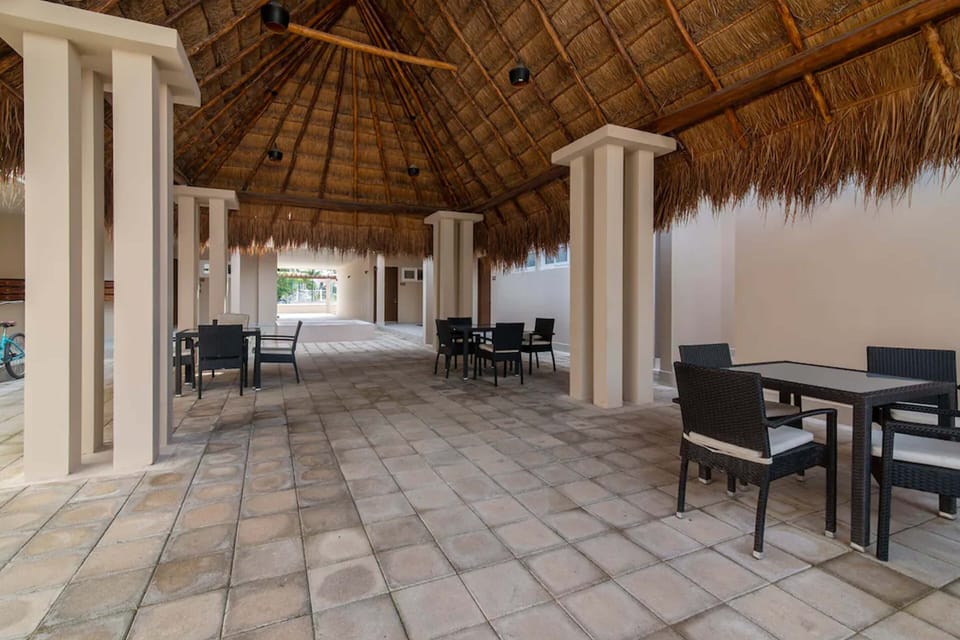 Relax in our Tiki hut-style common area, perfect for coffee or wine."
