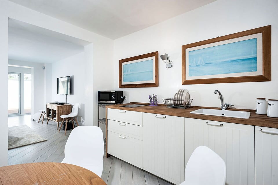 Autumn, Dining Room, Spring, Summer