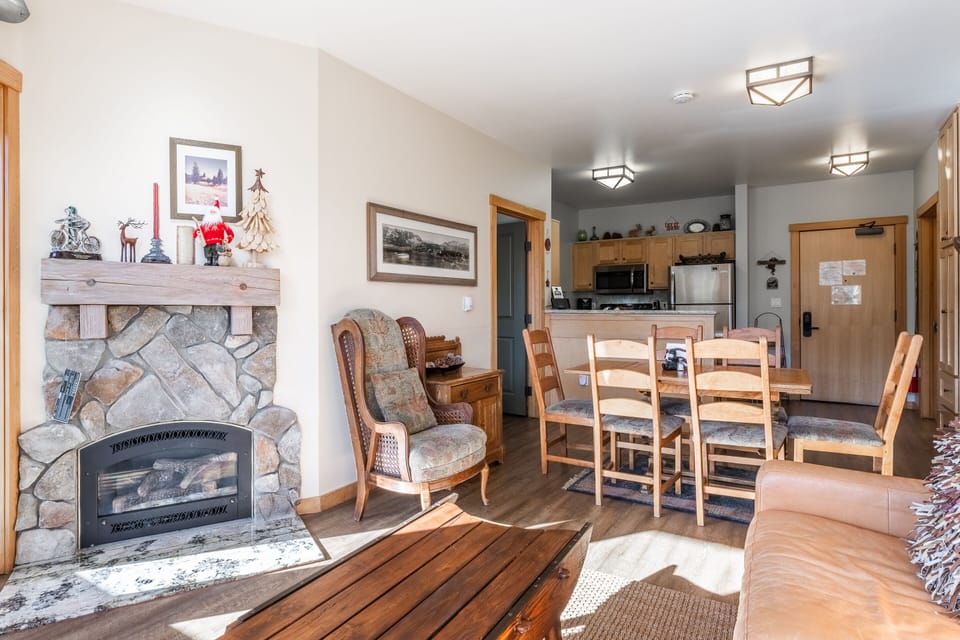 Living Room, Gas Fireplace, Queen Sleeper Sofa, Deck