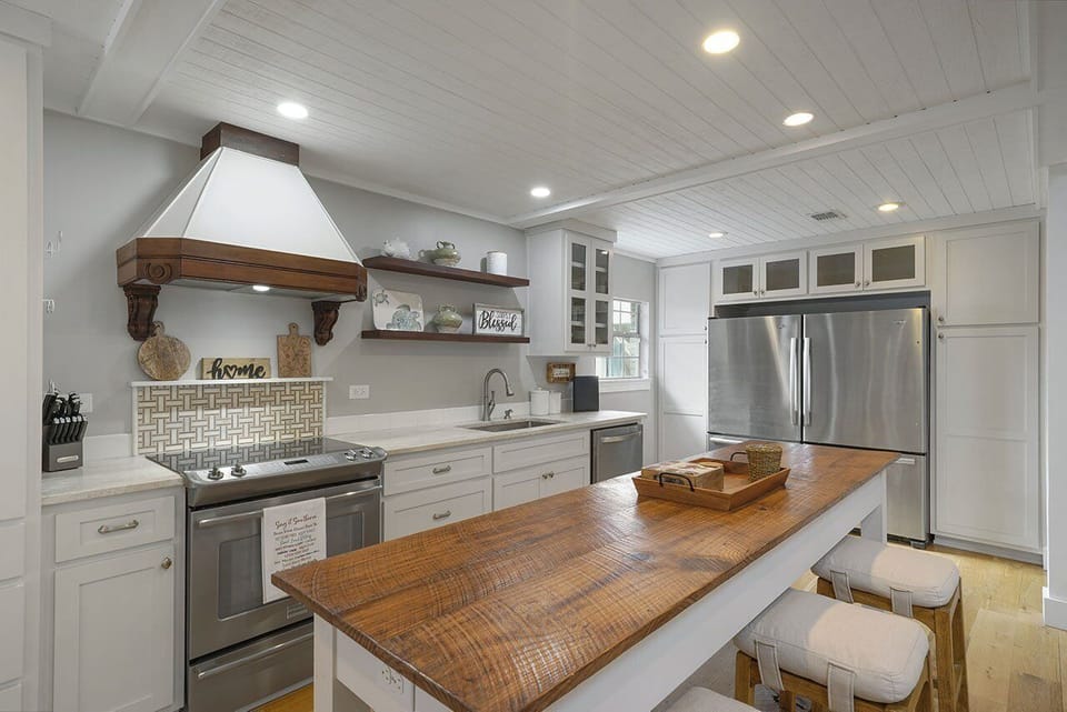 Sea-Renity - Miramar Beach - Kitchen