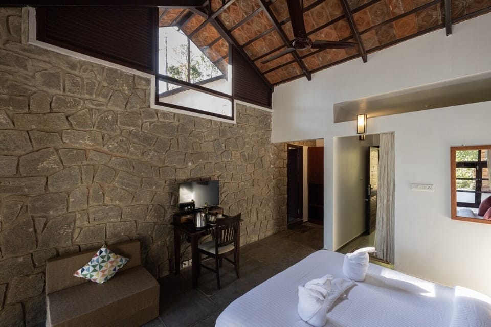 Superior Double Room | Premium bedding, desk, free WiFi, bed sheets