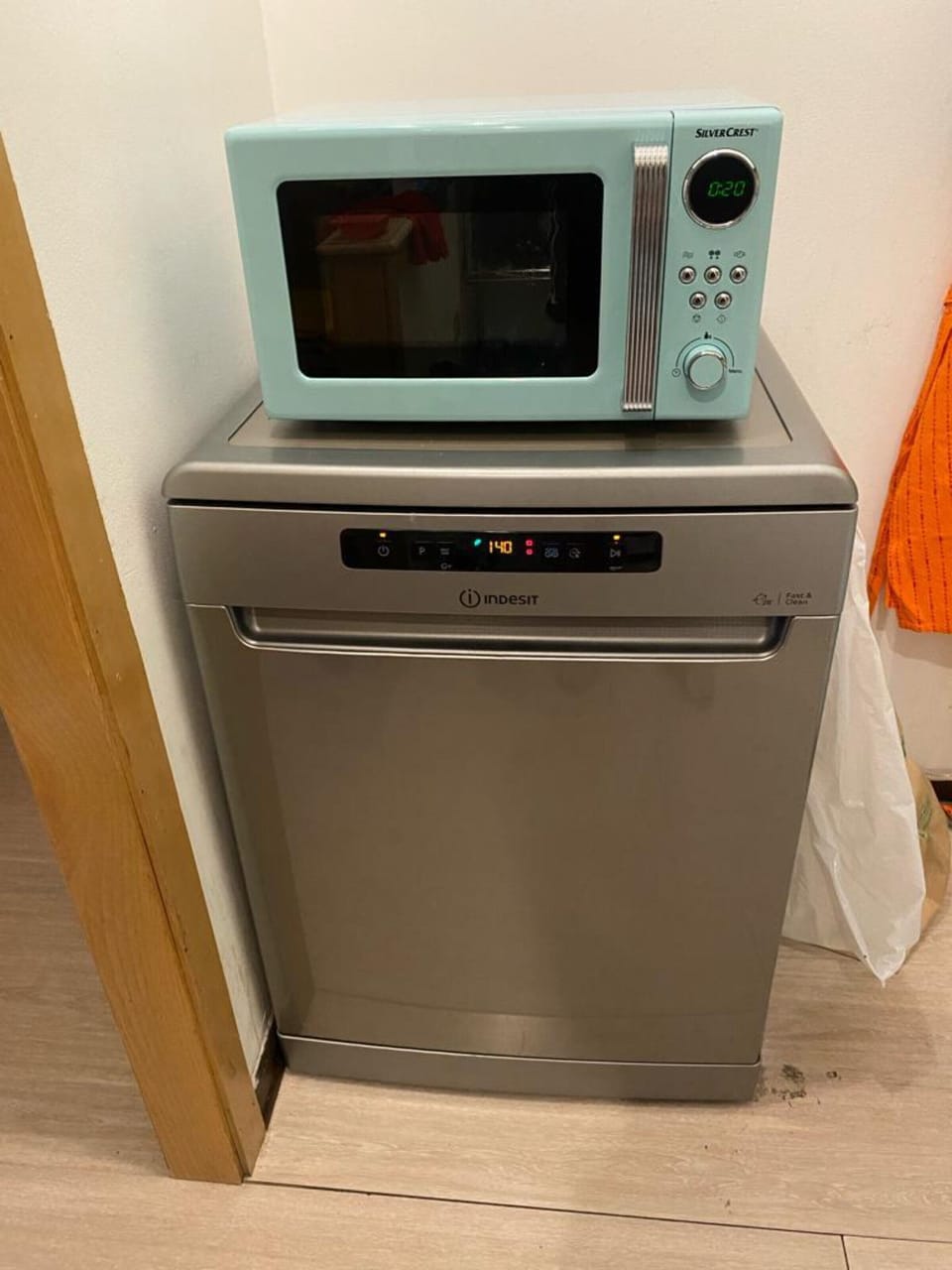 Microwave