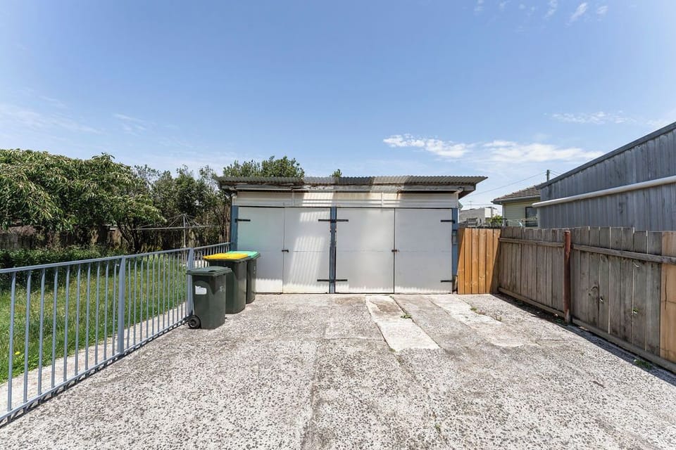 Driveway parking
