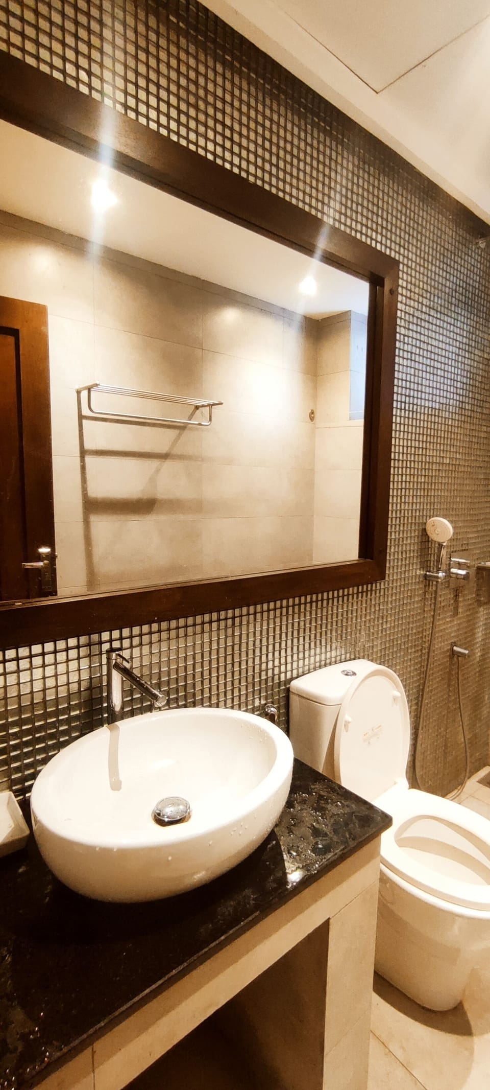 Standard Room | Bathroom