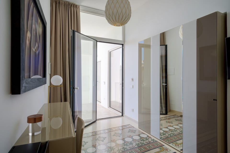 Standard Room | Iron/ironing board, WiFi (free)
