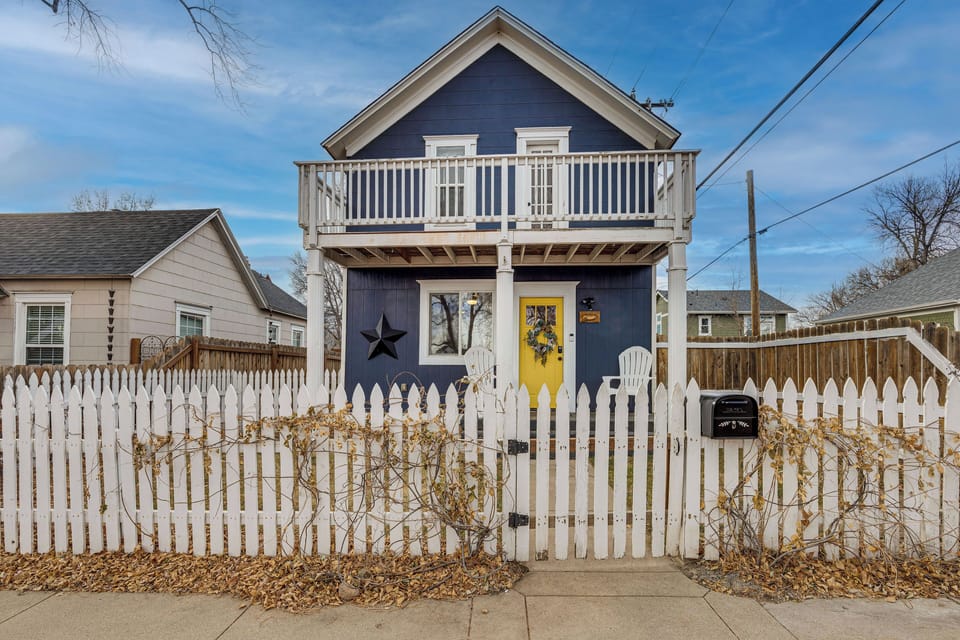 House (2 Bedrooms) | Front of property