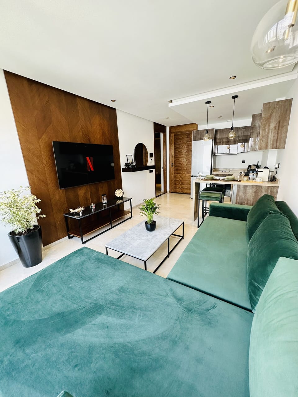 Deluxe Apartment | Living area