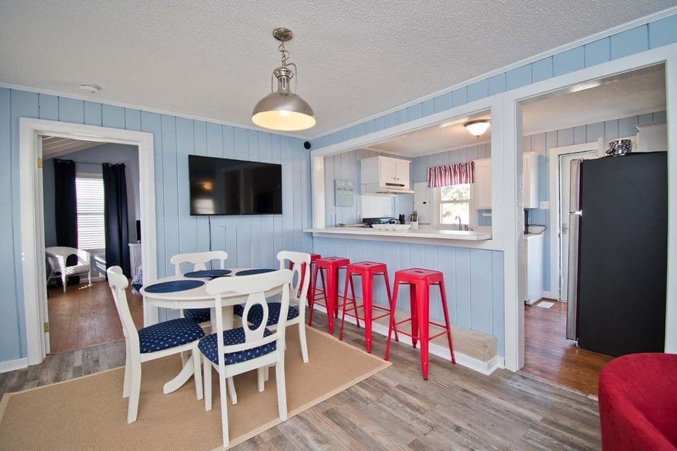Dining / Kitchen