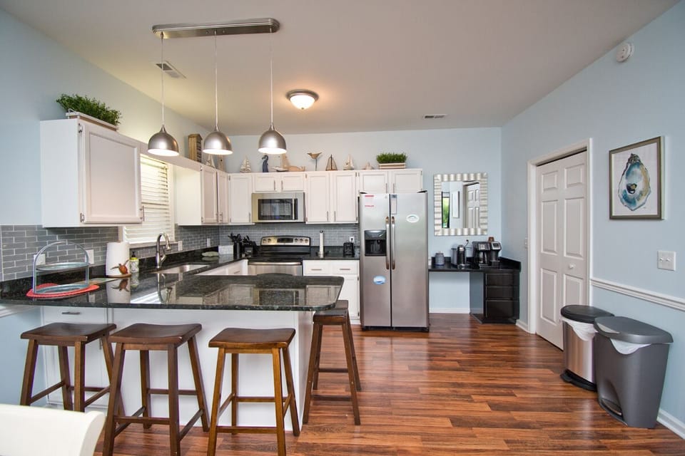 Kitchen has Bar Seating