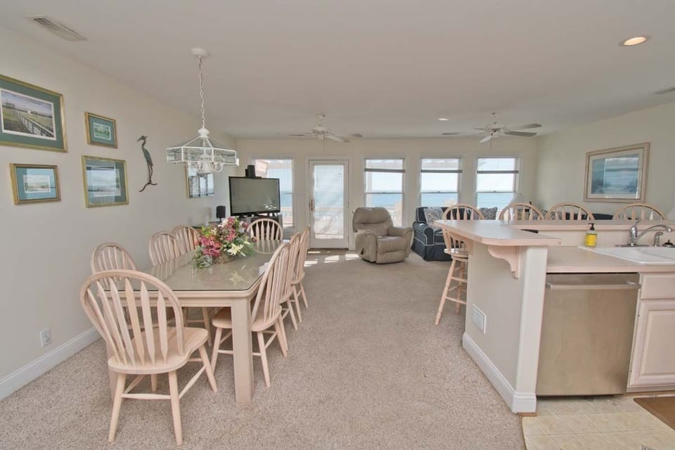 Lorelei-West-Emerald-Isle-NC-Vacation-Rental-Bluewater-12