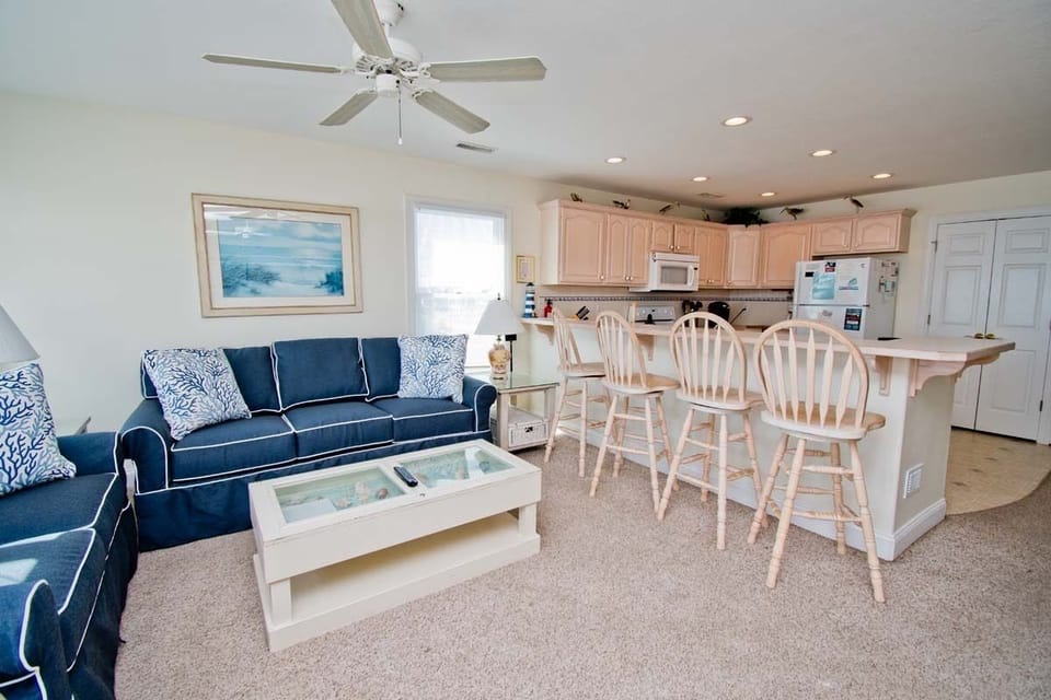 Lorelei-West-Emerald-Isle-NC-Vacation-Rental-Bluewater-07