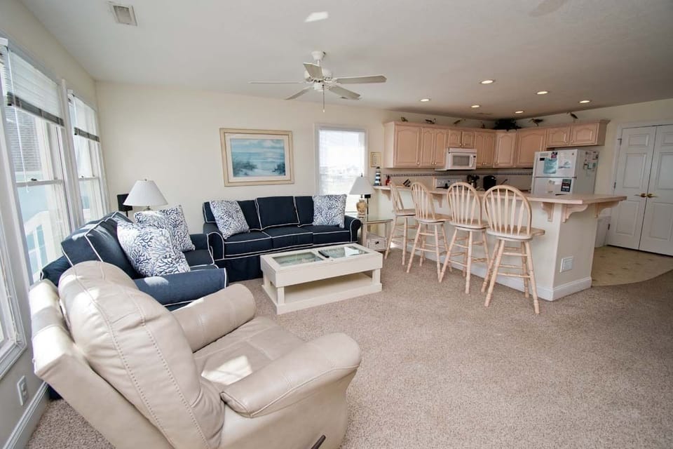 Lorelei-West-Emerald-Isle-NC-Vacation-Rental-Bluewater-06