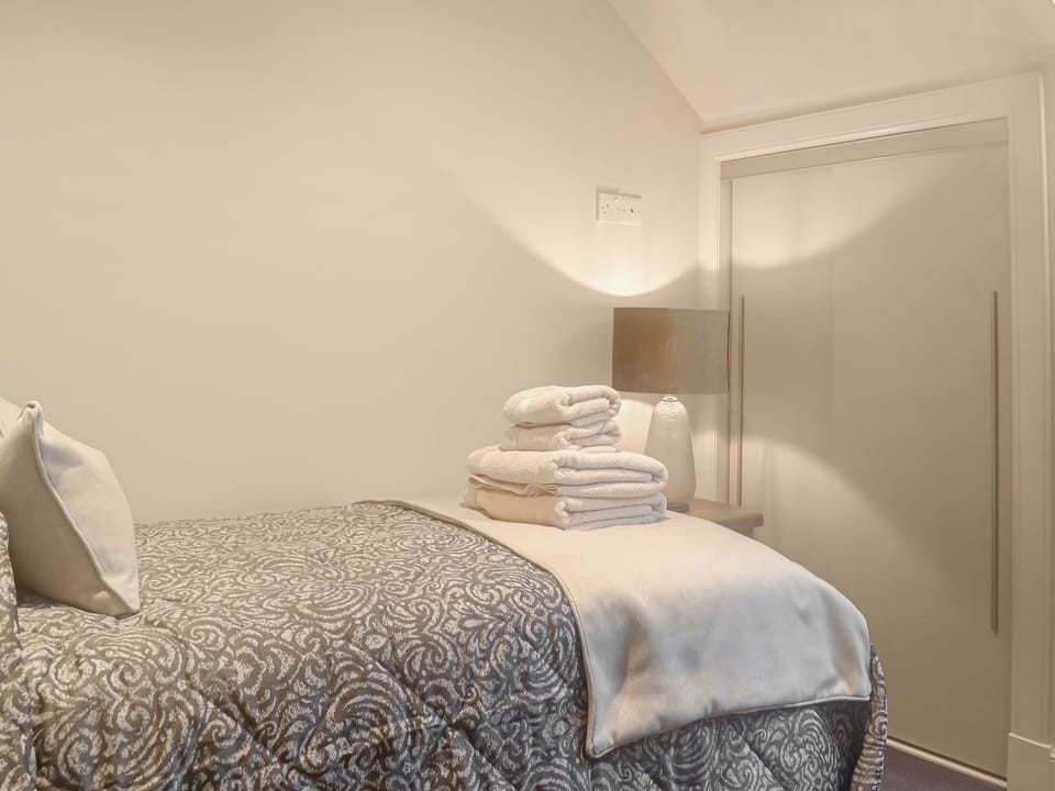 Surrounding area | Pride of Erin - Paddockhall Cottages, Linlithgow