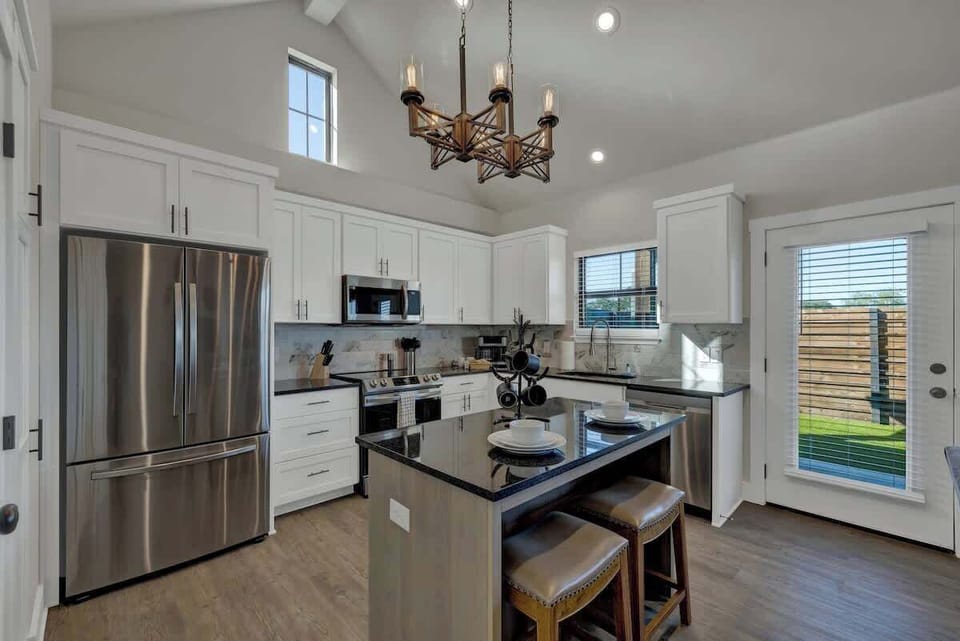 Condo, 1 King Bed with Sofa bed, Hot Tub (930 S Eagle B2 #204) | Private kitchen | Coffee/tea maker
