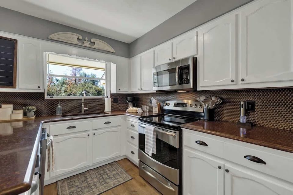House, Multiple Beds, Pool Access (113 Weitz Rd - M & G) | Private kitchen | Coffee/tea maker